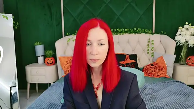 Sofia Lix online show from 10.28.25