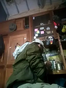 hairy mannn online show from 03.04.26