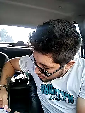 roxyrougee online show from 10.18.25