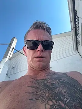 DILFiGuess11 online show from 09.14.25