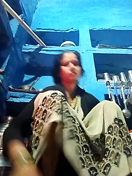 Jooli xx online show from 02.04.26