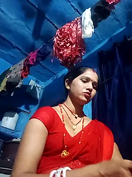 Snapshot of Jooli_xx chatting on 04.19.26 Jooli xx online show from 04.19.26