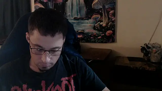 Snapshot of YoBlezz chatting on 09.12.25 YoBlezz online show from 09.12.25