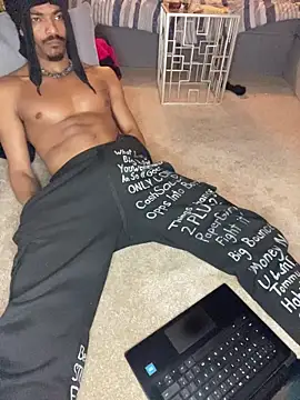 TRILLAHUNG online show from 03.02.26