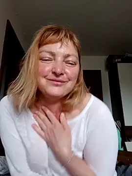 LiluLiluLilu online show from 04.16.26