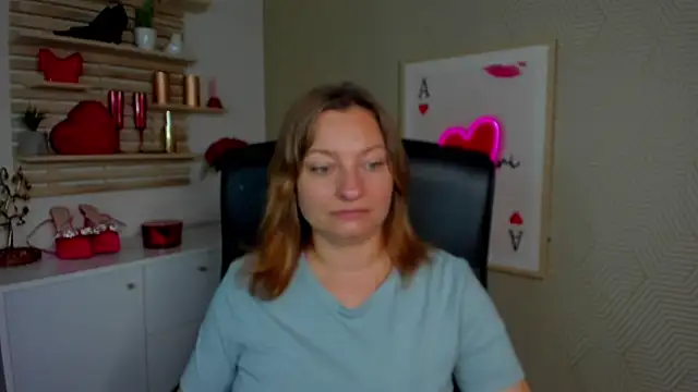 Snapshot of angelaSamt chatting on 07.07.26 angelaSamt online show from 07.07.26