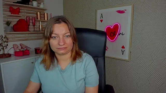 Snapshot of angelaSamt chatting on 07.07.26 angelaSamt online show from 07.07.26