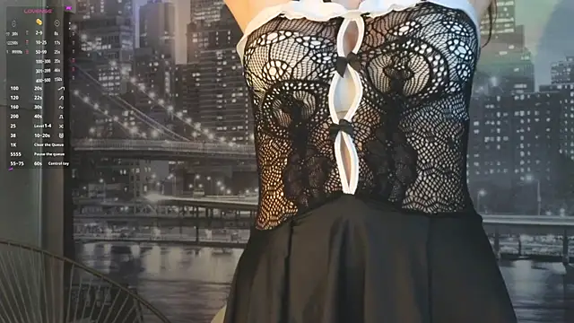 VelvetRisque online show from 05.03.26