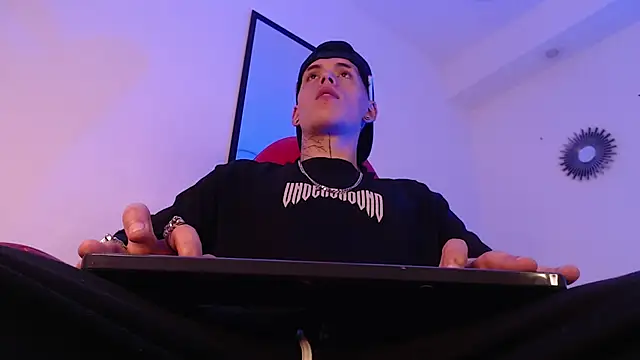 Anhonymus  online show from 09.12.25