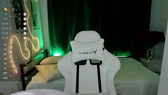 Alice Cire online show from 12.15.25