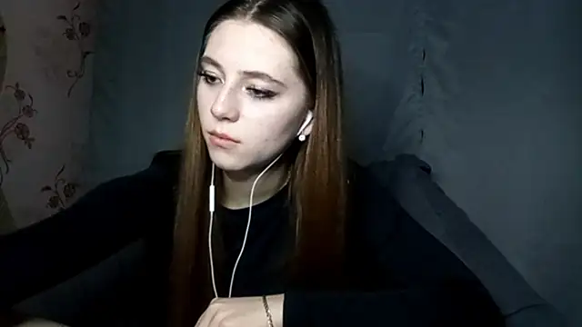 Sophiecuttie online show from 10.05.25