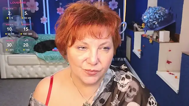 Kira Kenett online show from 11.29.25