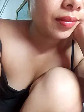 Snapshot of Lin_babyy chatting on 09.08.25 Lin babyy online show from 09.08.25