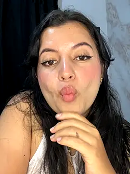 Snapshot of Emma_2903 chatting on 09.10.25 Emma 2903 online show from 09.10.25