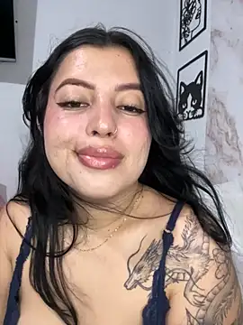 Snapshot of Emma_2903 chatting on 10.11.25 Emma 2903 online show from 10.11.25