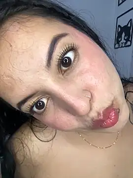 Snapshot of Emma_2903 chatting on 10.16.25 Emma 2903 online show from 10.16.25