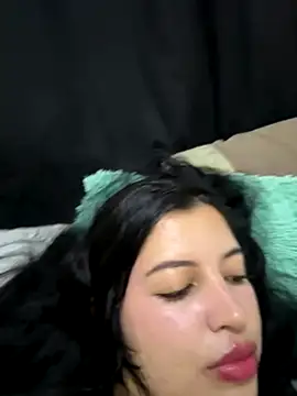 Snapshot of Emma_2903 chatting on 10.28.25 Emma 2903 online show from 10.28.25