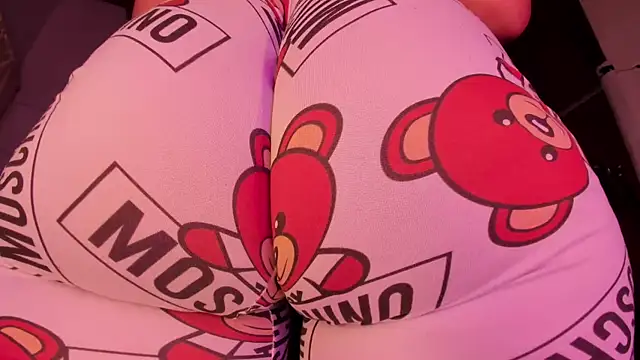 Snapshot of Gabby_Haze chatting on 02.15.26 Gabby Haze online show from 02.15.26