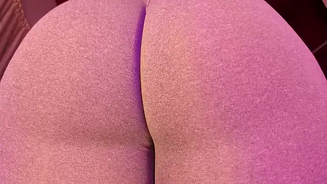 Snapshot of Gabby_Haze chatting on 02.17.26 Gabby Haze online show from 02.17.26