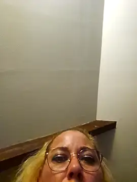 misscokine666 online show from 10.03.25