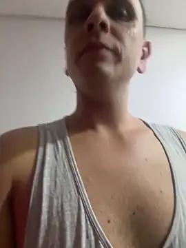 Snapshot of KianxxTeach chatting on 02.19.26 KianxxTeach online show from 02.19.26