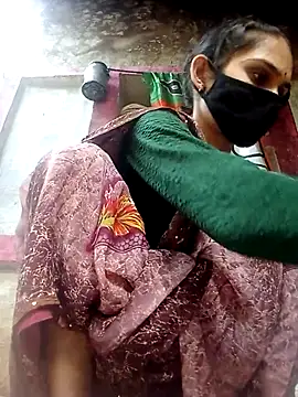 Snapshot of Nishaa_ji chatting on 09.13.25 Nishaa ji online show from 09.13.25