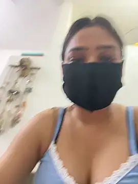 Snapshot of Sex_Queen_aaraya chatting on 06.11.26 Sex Queen aaraya online show from 06.11.26