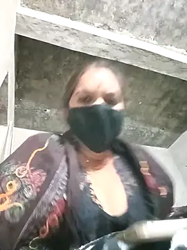 suhani sharmj online show from 12.18.25