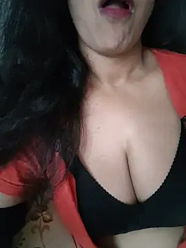 Snapshot of Deepa_Sharma143 chatting on 06.21.26 Deepa Sharma143 online show from 06.21.26