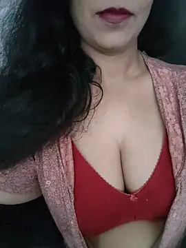 Snapshot of Deepa_Sharma143 chatting on 06.26.26 Deepa Sharma143 online show from 06.26.26