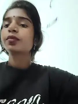 Hot-Soniya2 online show from 10.30.25