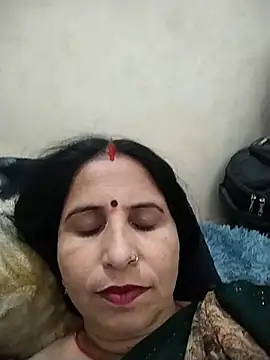 Snapshot of Hot_liya54 chatting on 05.18.26 Hot liya54 online show from 05.18.26