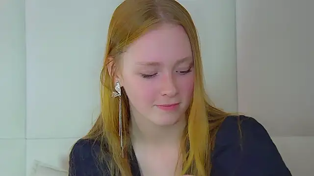 AgataFoxley online show from 09.09.25