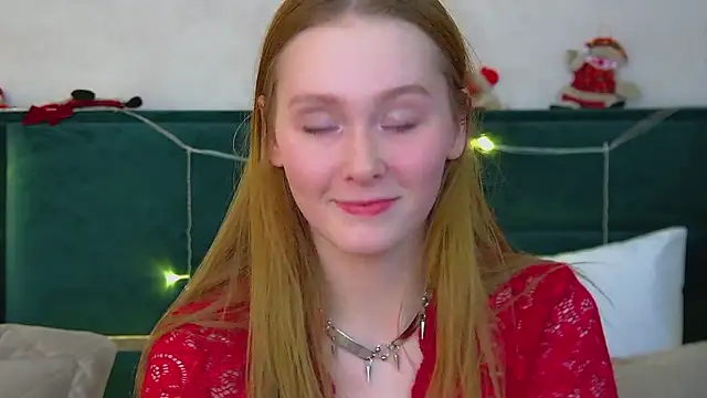 AgataFoxley online show from 12.14.25