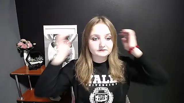Mystic nikole online show from 10.01.25