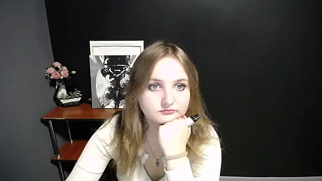 Mystic nikole online show from 10.09.25