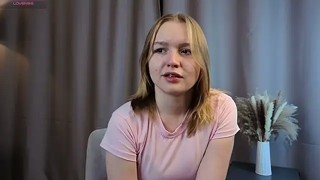 VinnieSerrano online show from 10.09.25