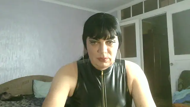 NiraFrost online show from 10.21.25