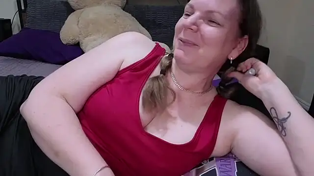 aussiepeaches online show from 02.09.26