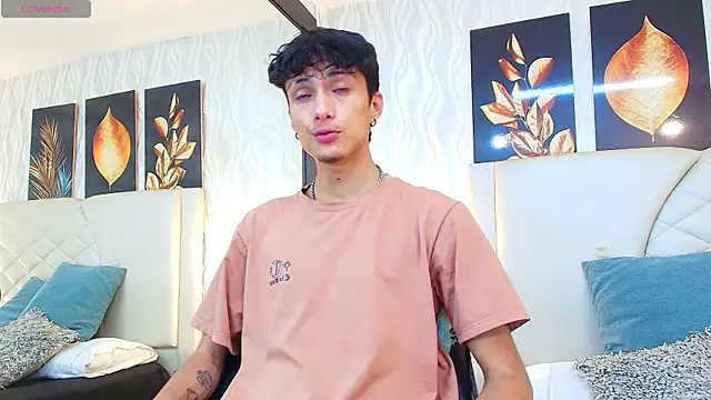 Lean Portman online show from 10.25.25