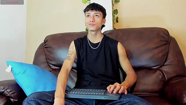 Lean Portman online show from 03.17.26