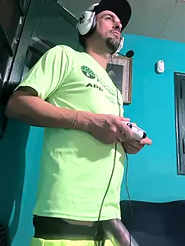 Snapshot of El_Andres_1 chatting on 05.24.26 El Andres 1 online show from 05.24.26