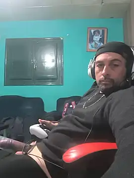 Snapshot of El_Andres_1 chatting on 05.25.26 El Andres 1 online show from 05.25.26