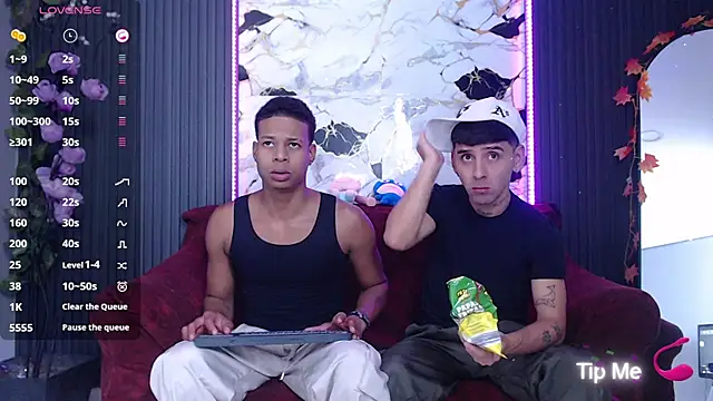 SpicyBoys X online show from 10.17.25