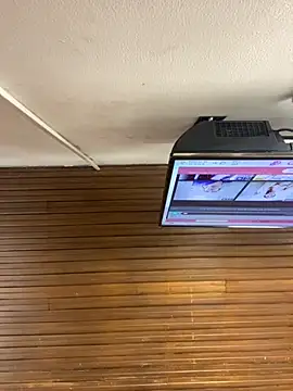 Adele Pinkk online show from 11.19.25