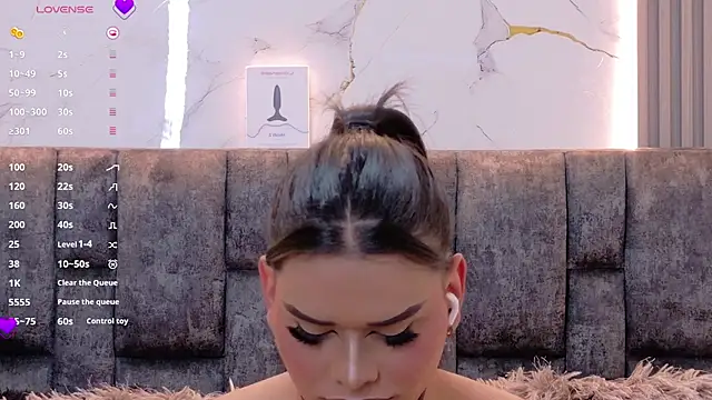 Snapshot of Ava_Cristi chatting on 01.09.26 Ava Cristi online show from 01.09.26