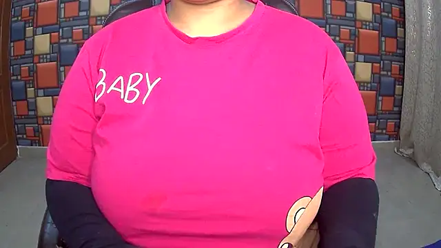 Snapshot of mrymlove chatting on 02.15.26 mrymlove online show from 02.15.26