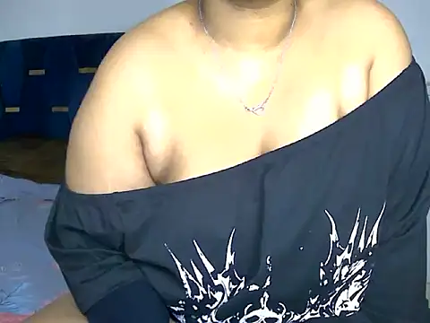 Snapshot of mrymlove chatting on 04.01.26 mrymlove online show from 04.01.26