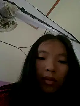 Snapshot of viluna chatting on 09.29.25 viluna online show from 09.29.25