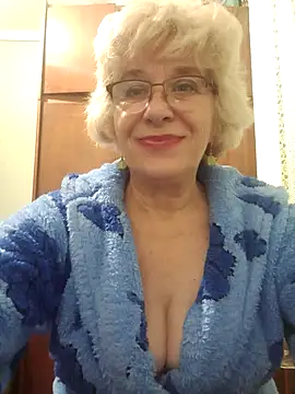 52MiaLove02 online show from 10.24.25